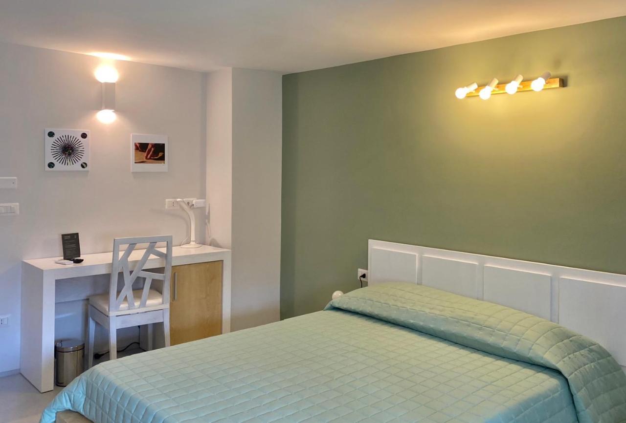 Bed and Breakfast Manzoniquattro Mottola Exterior foto